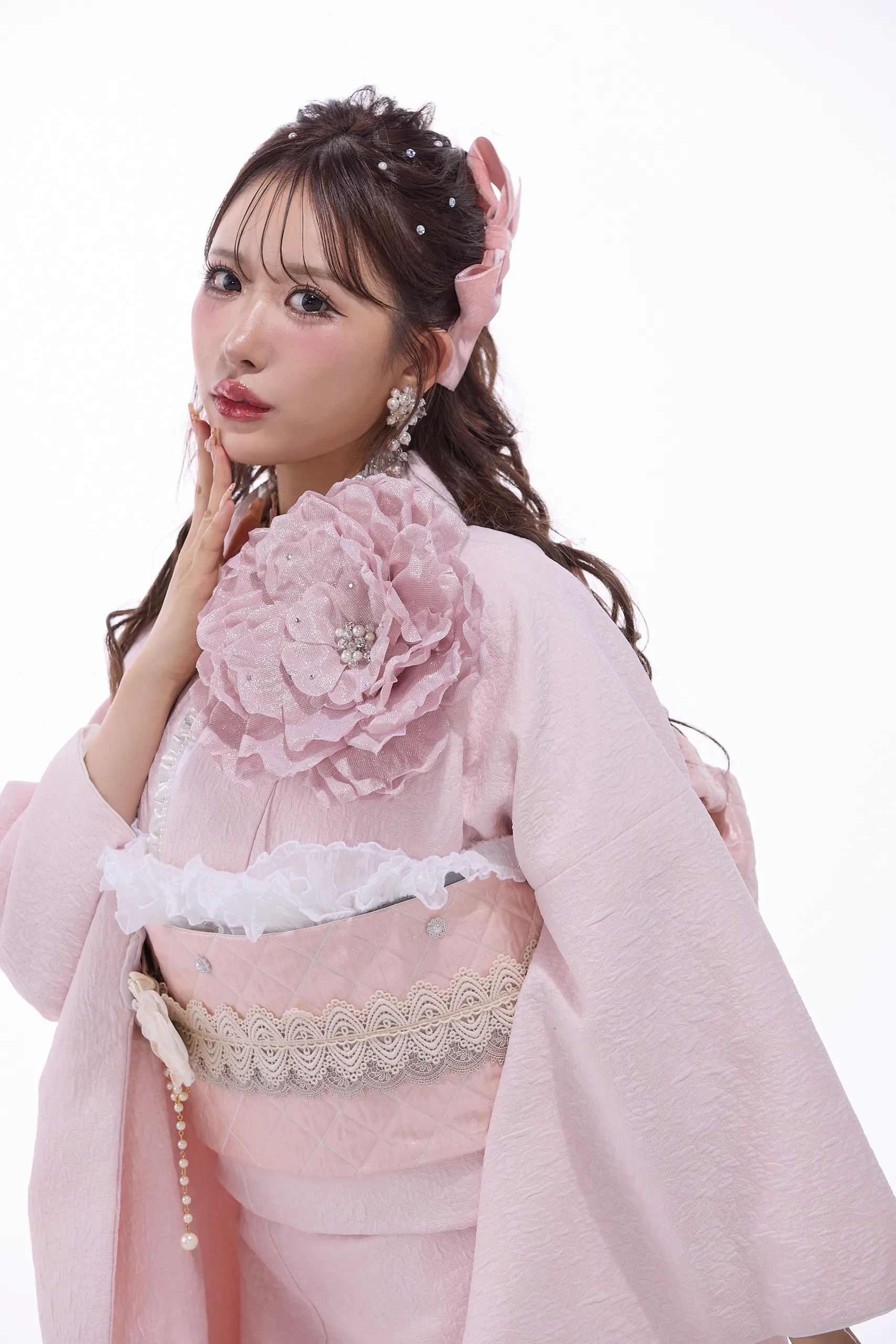 成人式振袖レンタル　ローズ　ピンク　立体花