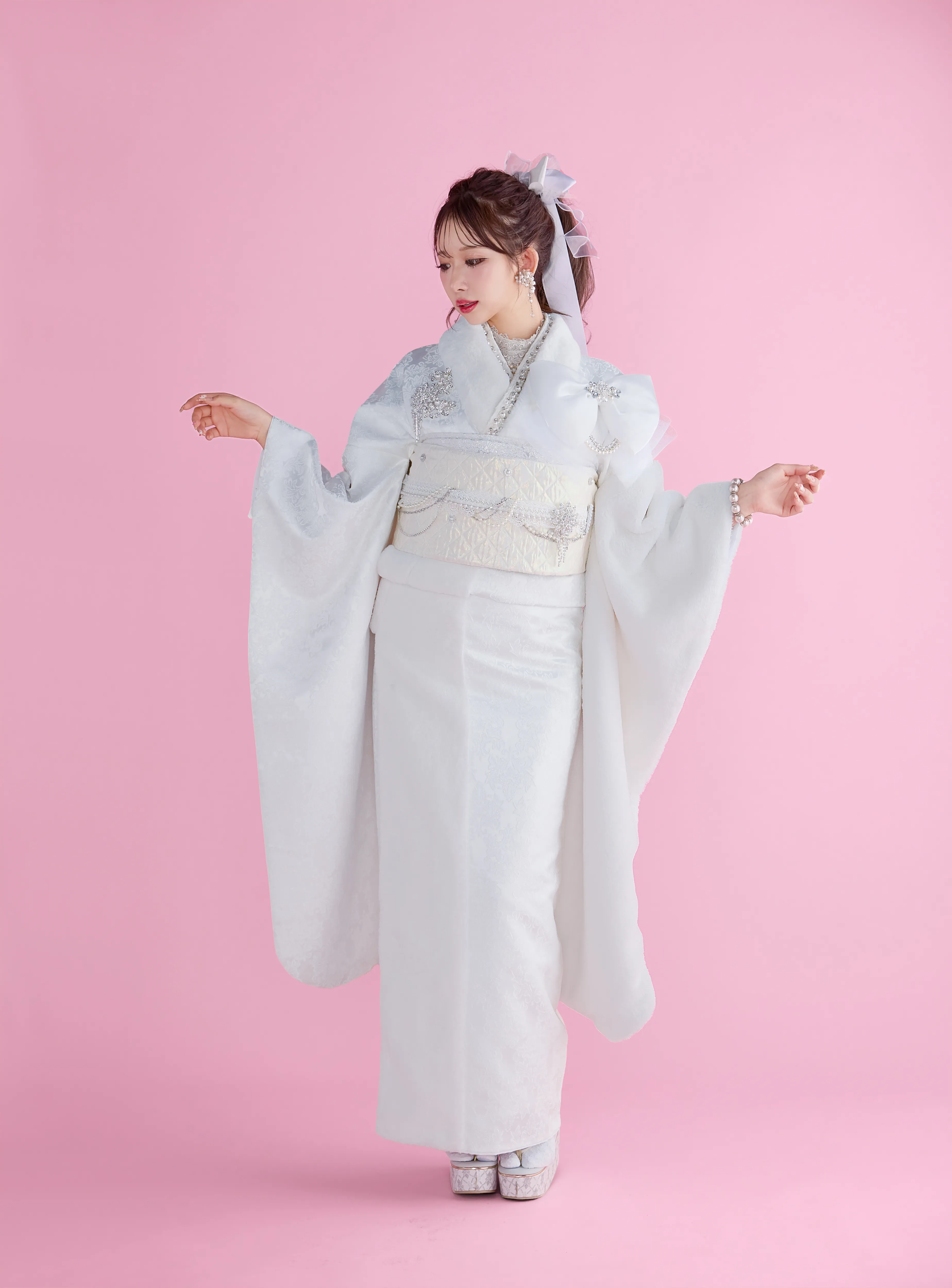 成人式振袖レンタル　シュシュ　ふわふわ振袖かわいい
