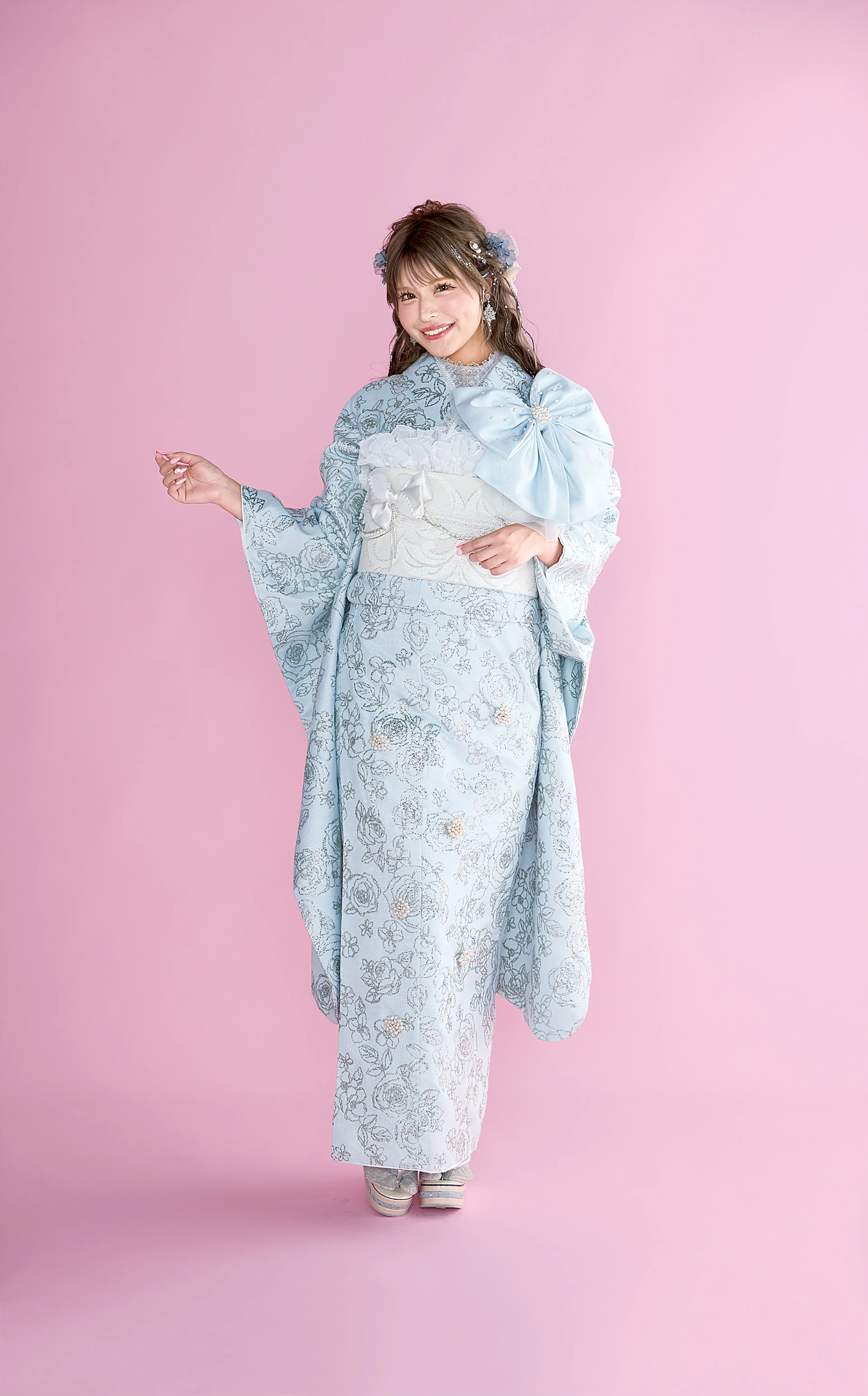成人式振袖レンタル　シュシュ　キラキラ振袖かわいい