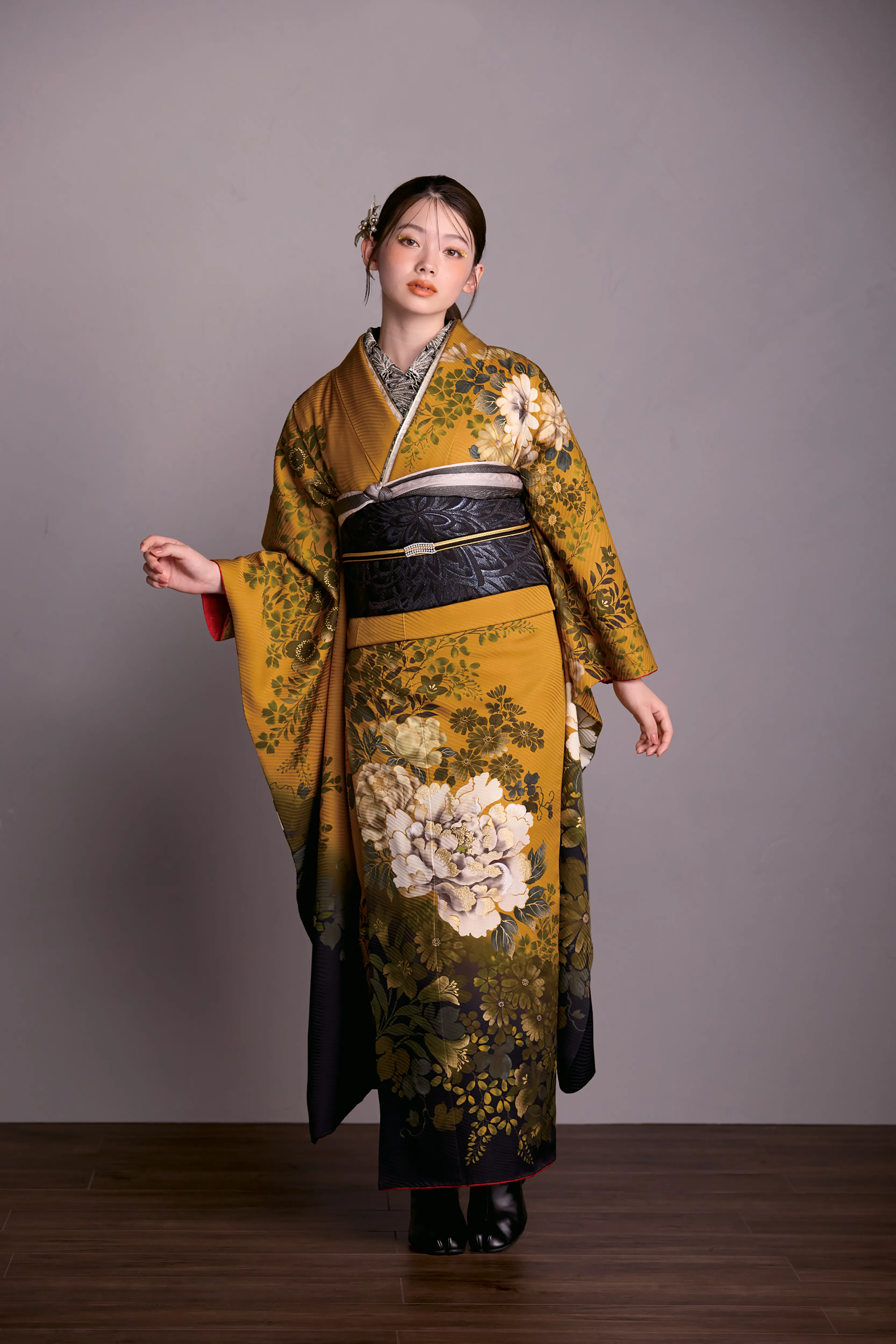 成人式　振袖　LOOKBOOK 　ヴィンテージ　オシャレ　シック　