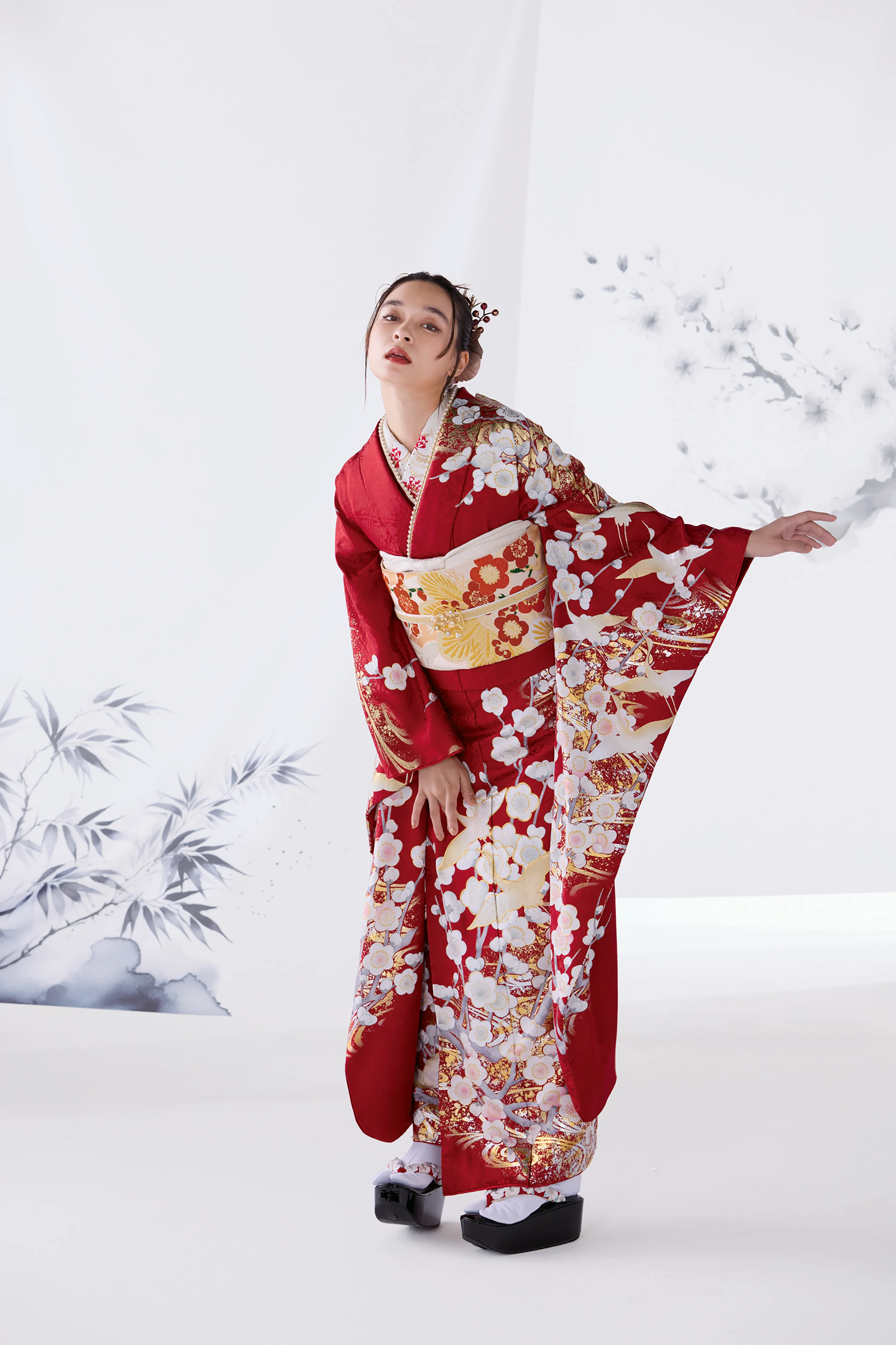 成人式　振袖　LOOKBOOK 　粋古典　　粋　かっこいい　渋い　オシャレ　シック　