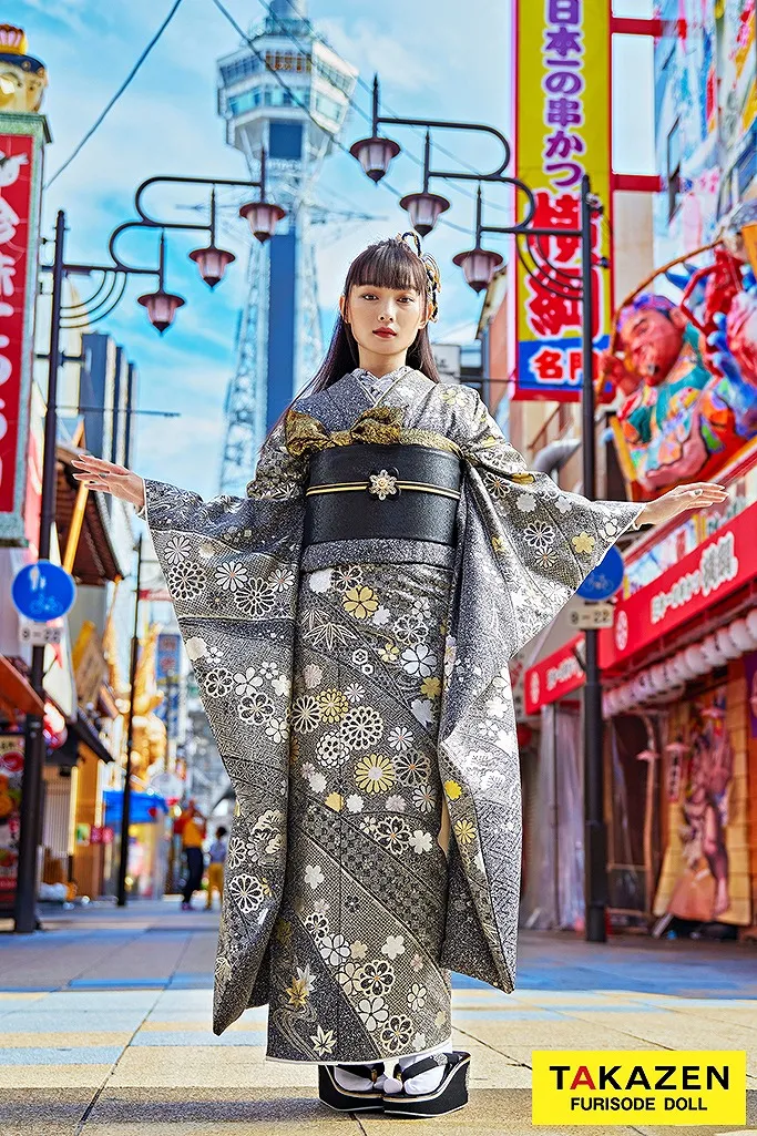 TAKAZENのレンタル振袖 ヴィンテージスタイル　グレー　印伝　大人っぽい　かっこいい　シック　ノスタルジック【通販可】25027