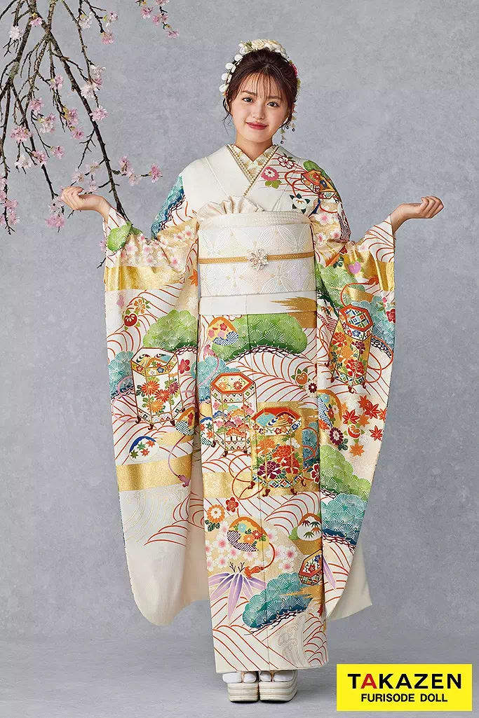 TAKAZENのレンタル振袖 最高級古典柄振袖　吉澤織物/最高級金彩手描友禅　白　貝桶/波模様　上品　おしとやか　香音ちゃん【通販可】25035