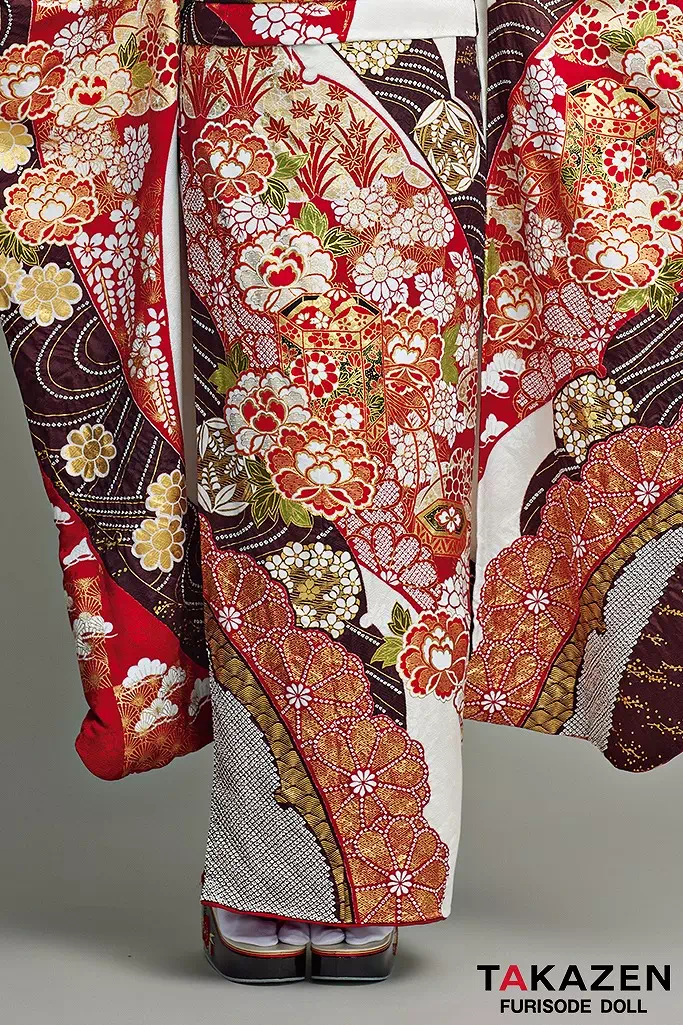 TAKAZENのレンタル振袖 最高級古典柄振袖　滝泰/最高級金彩刺繍絞り友禅　赤/金　貝桶柄/牡丹柄　大人っぽい　絞り　天翔愛【通販可】25050