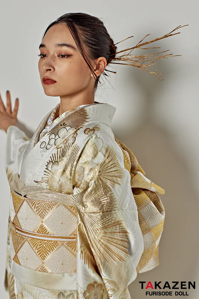 TAKAZENのレンタル振袖 粋古典　白/金/ゴールド　鶴柄/針松　シック　かっこいい　大人っぽい　金彩京友禅【通販可】25073