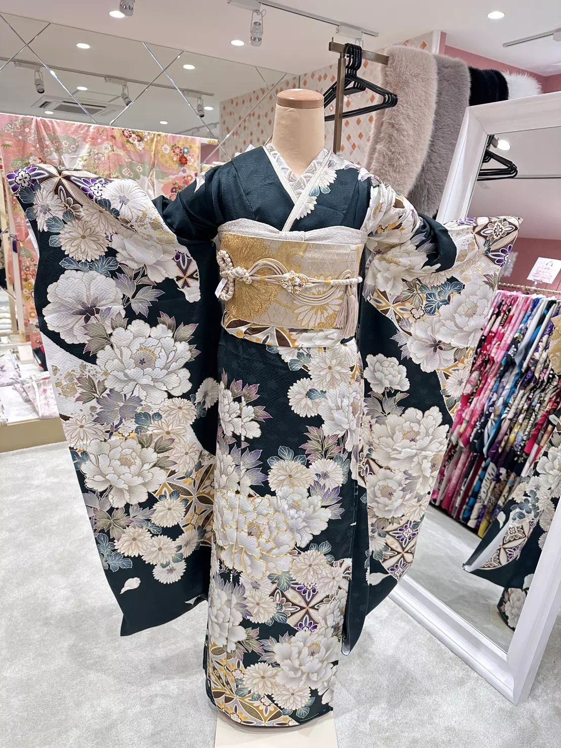 TAKAZEN姫路店　姫路市　成人式　卒業式　袴　振袖　イマドキ振袖　香音　