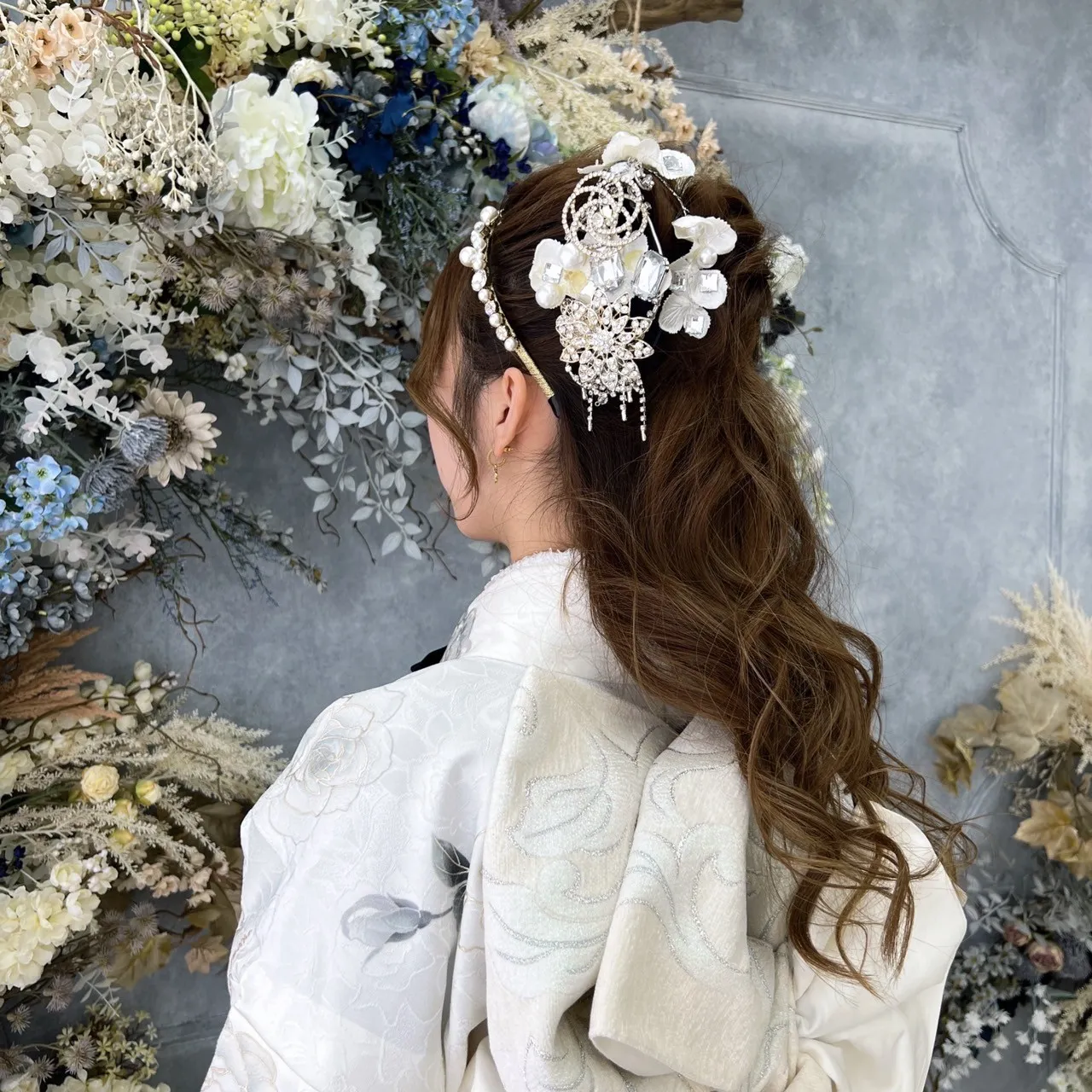 成人式 レンタル 振袖 可愛い 今どき 淡い色 ヘアアレンジ 成人式ヘア 髪飾り 振袖ヘア 成人式ヘアアレンジ 振袖ヘアアレンジ