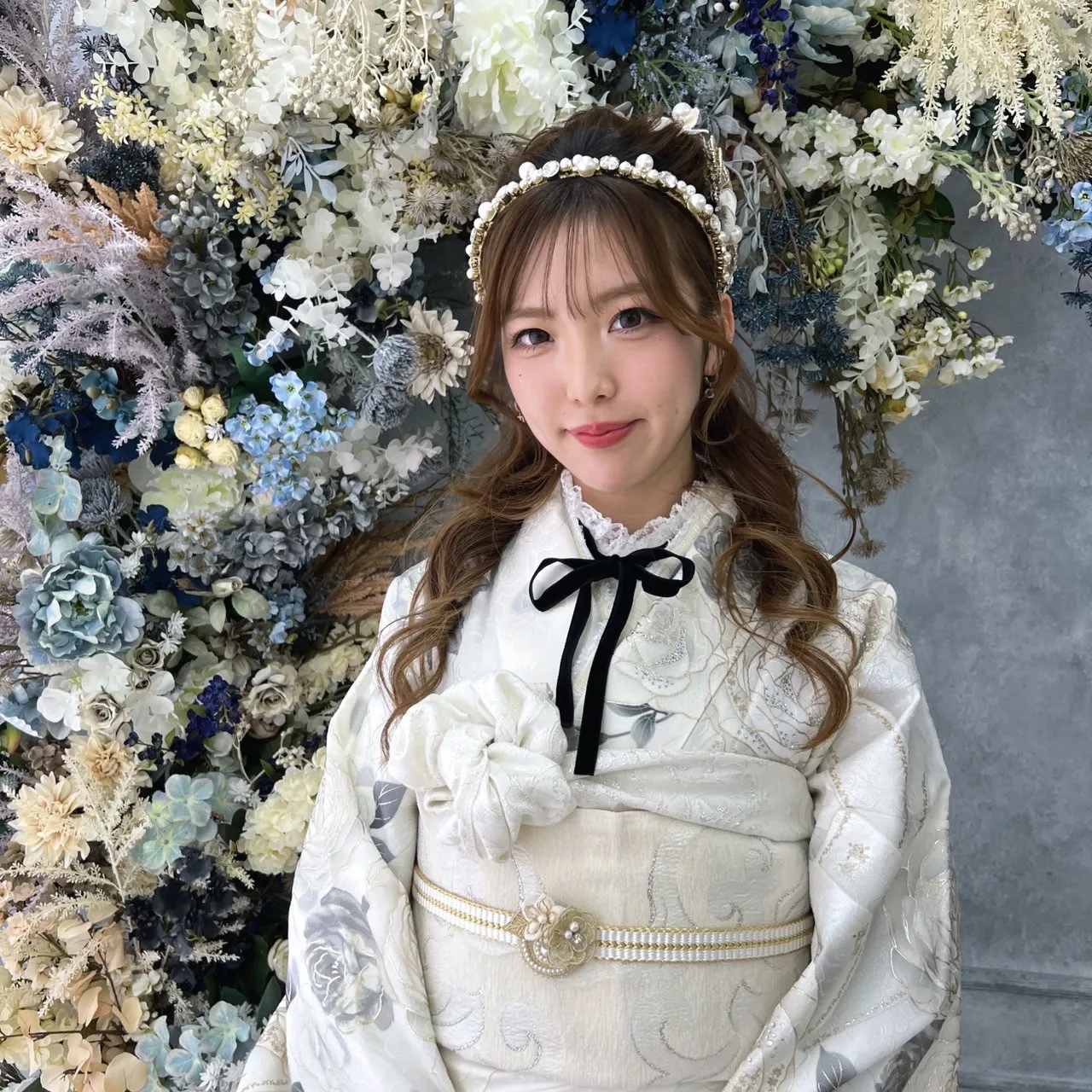 成人式 レンタル 振袖 可愛い 今どき 淡い色 ヘアアレンジ 成人式ヘア 髪飾り 振袖ヘア 成人式ヘアアレンジ 振袖ヘアアレンジ