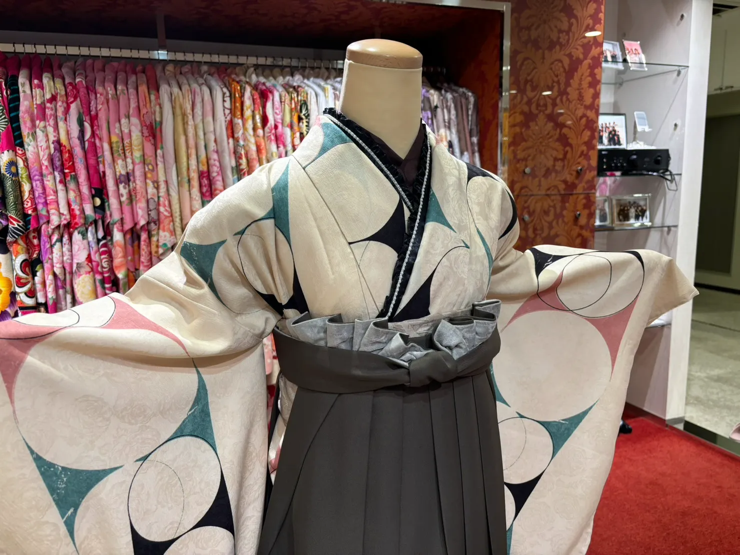 成人式 卒業式 TAKAZEN 袴レンタル