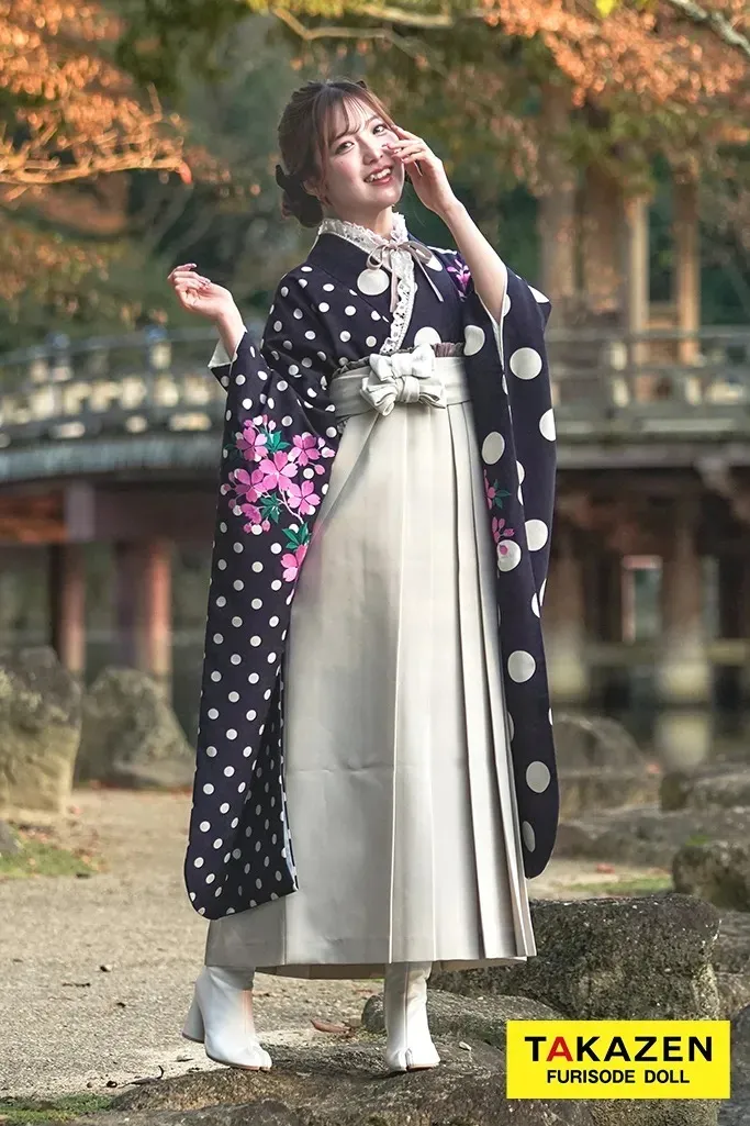 袴レンタル 振袖レンタル くすみ キラキラ かわいい 梅田 大阪 安い イマドキ 古典 くすみカラー 前撮り ヴィンテージ 渋い