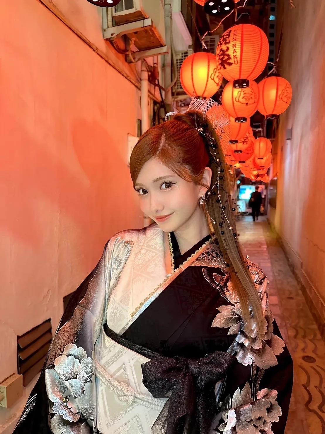キャバ嬢 振袖 人気 ひめか 龍柄 シルバー