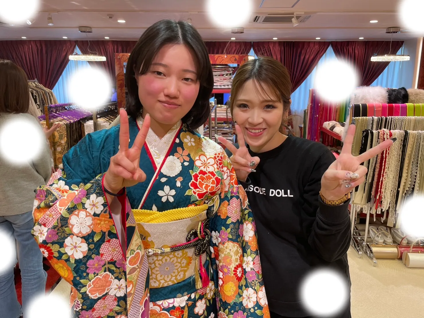 袴 振袖 レンタル 大阪 梅田 安い かわいい イマドキ くすみカラー レース オシャレ 派手 被らない 個性的 シンプル 前撮り ペット可