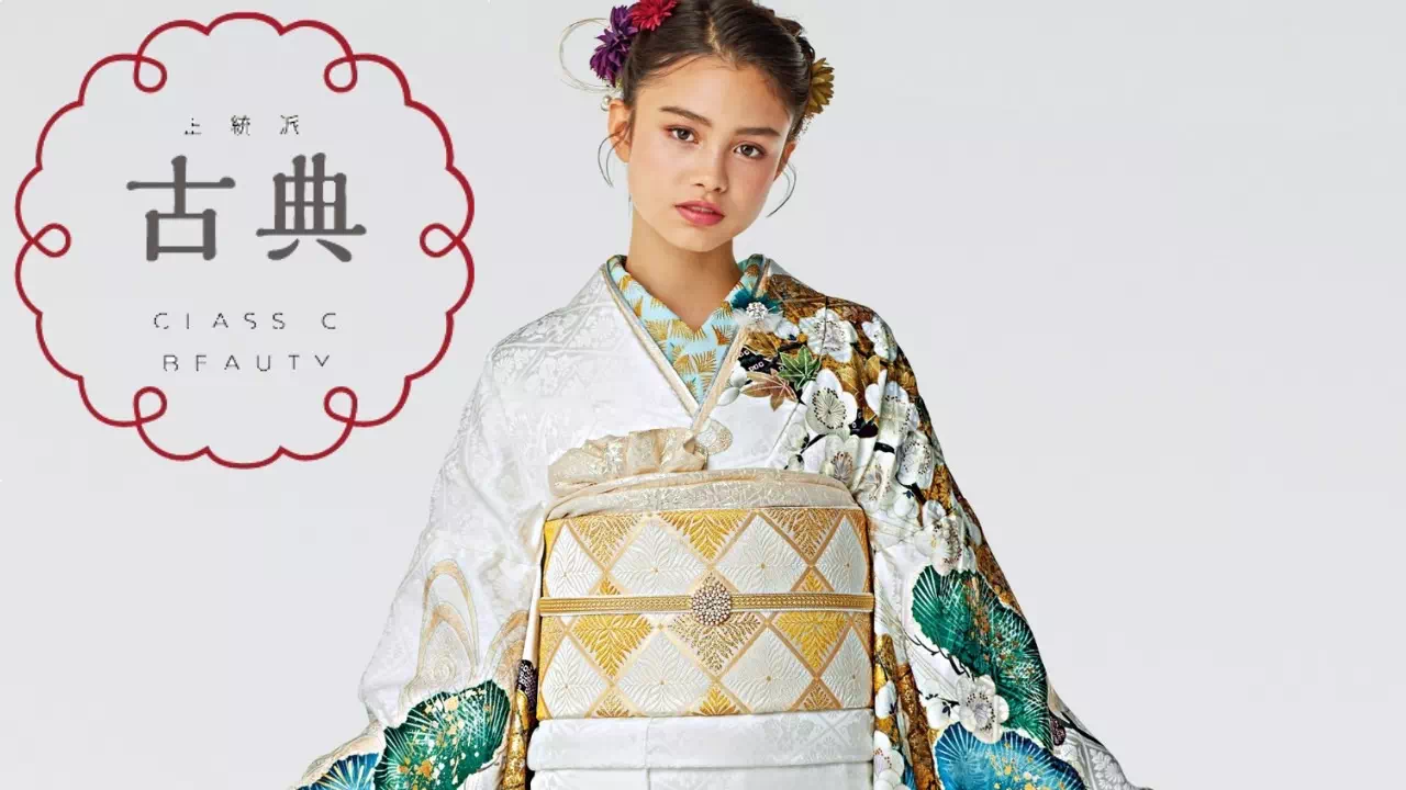 【TAKAZEN姫路店】♡29日 白地に青色のデザインが大人っぽい正統派古典の新作お振袖のご紹介♡