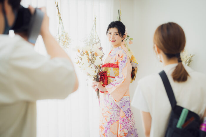 成人式の前撮りって?振袖撮影の値段やチェックポイントなどをご紹介