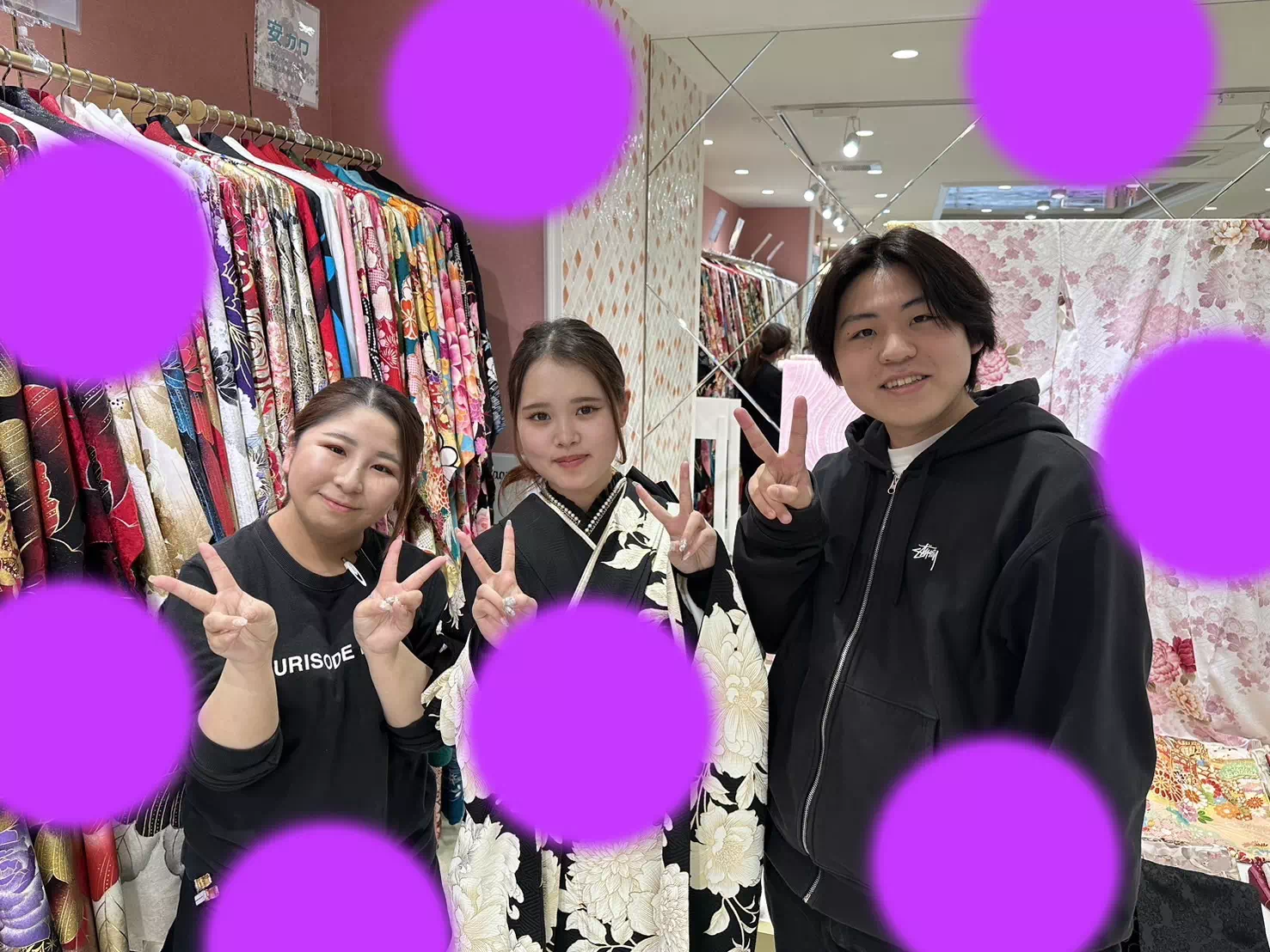 【TAKAZEN姫路店】♡16日 カタログ掲載♡くすみエレガントのシンプルな黒×白のお振袖にリボンコーデがイマドキおしゃれな振袖姫ちゃん♡
