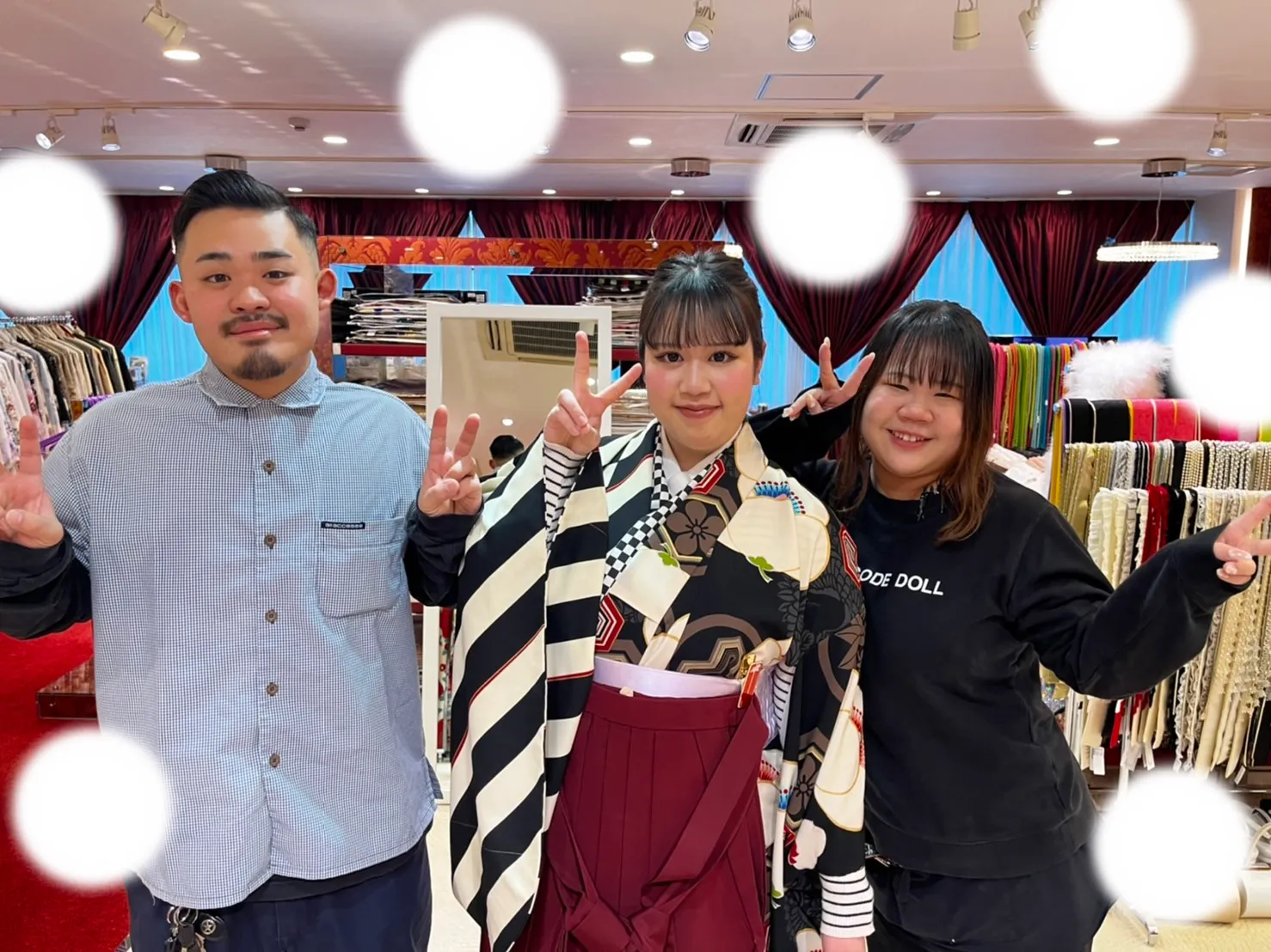 袴レンタル 中村里紗 黒 エンジ