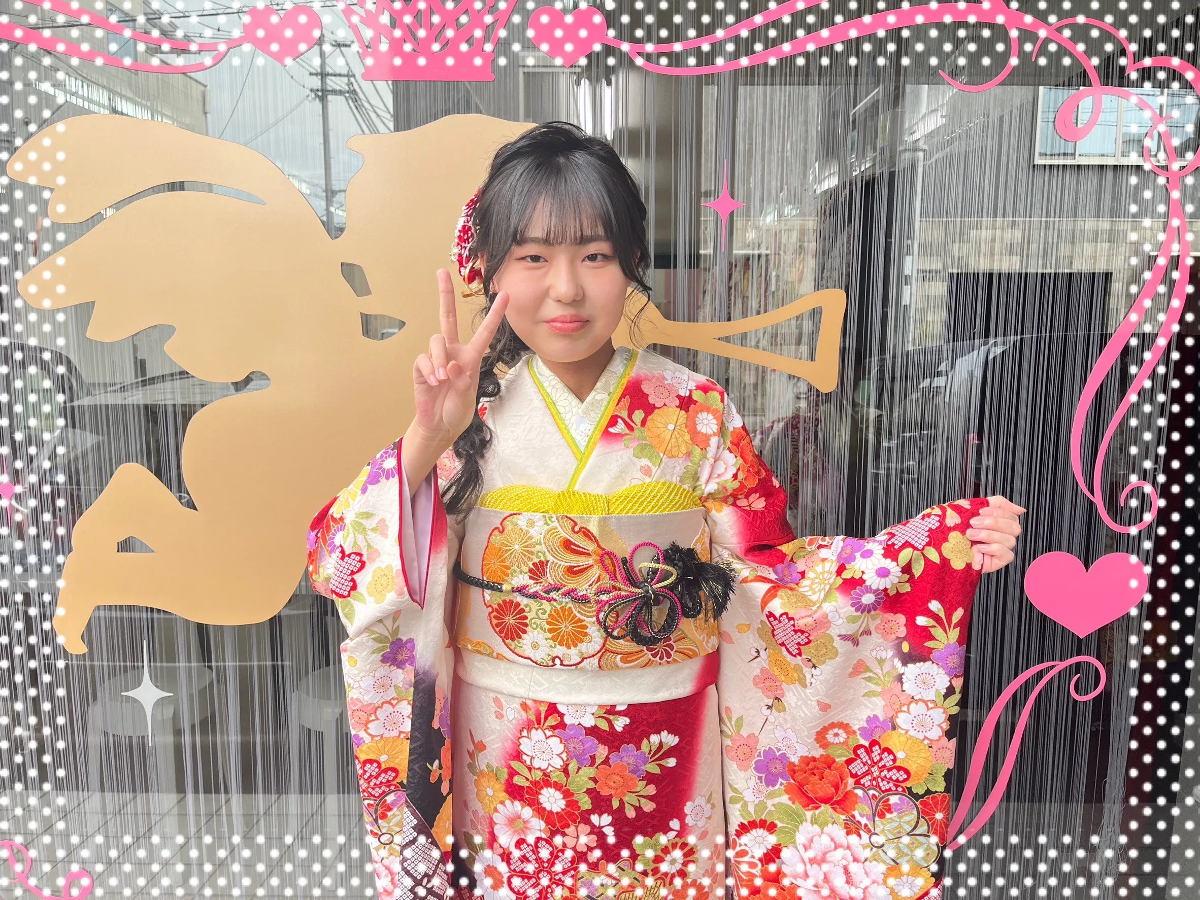 振袖 レンタル 奈良 振袖安い 正統派古典 赤/黒/白 御所車柄/牡丹柄 人気 上品 可愛い 伝統的古典 最高級金彩刺繍絞り友禅 IKKO