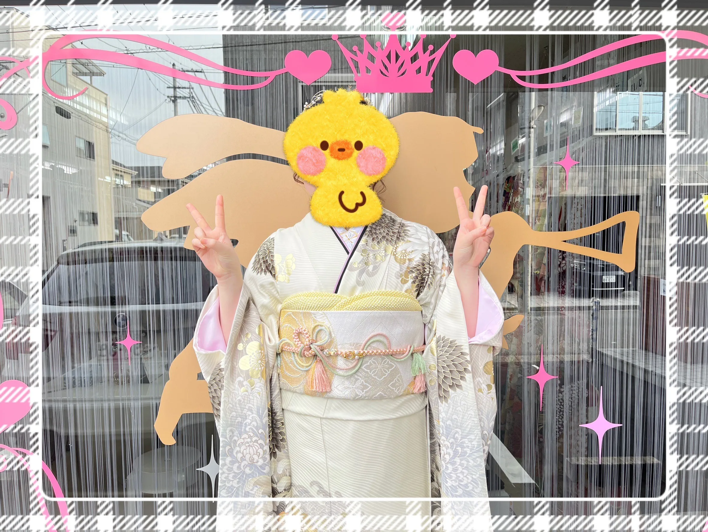 振袖 レンタル 奈良 振袖安い くすみカラー古典 淡色/白/オフカラー 乱菊柄/古典柄 大人っぽい トレンド淡色振袖