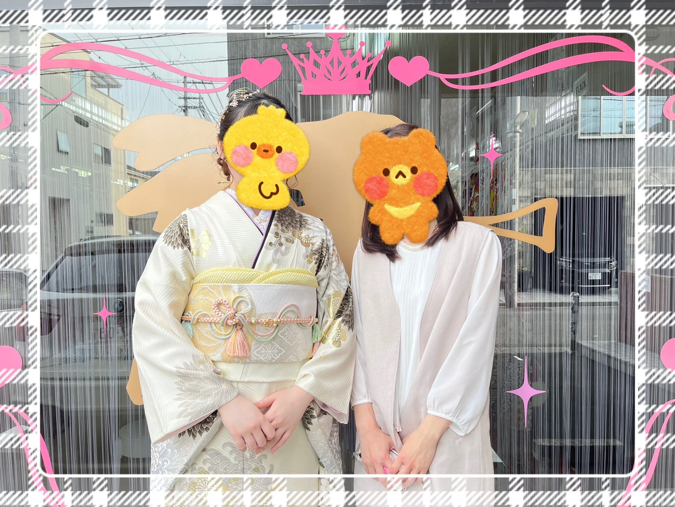 袖 レンタル 奈良 振袖安い くすみカラー古典 淡色/白/オフカラー 乱菊柄/古典柄 大人っぽい トレンド淡色振袖