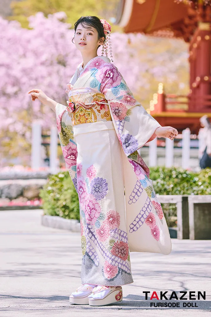 TAKAZENのレンタル振袖 最上級“藤娘きぬたや”　白/ピンク　藤の花　総絞り　高級振袖　百貨店価格振袖表地単品100万円　南琴奈【通販可】LB32