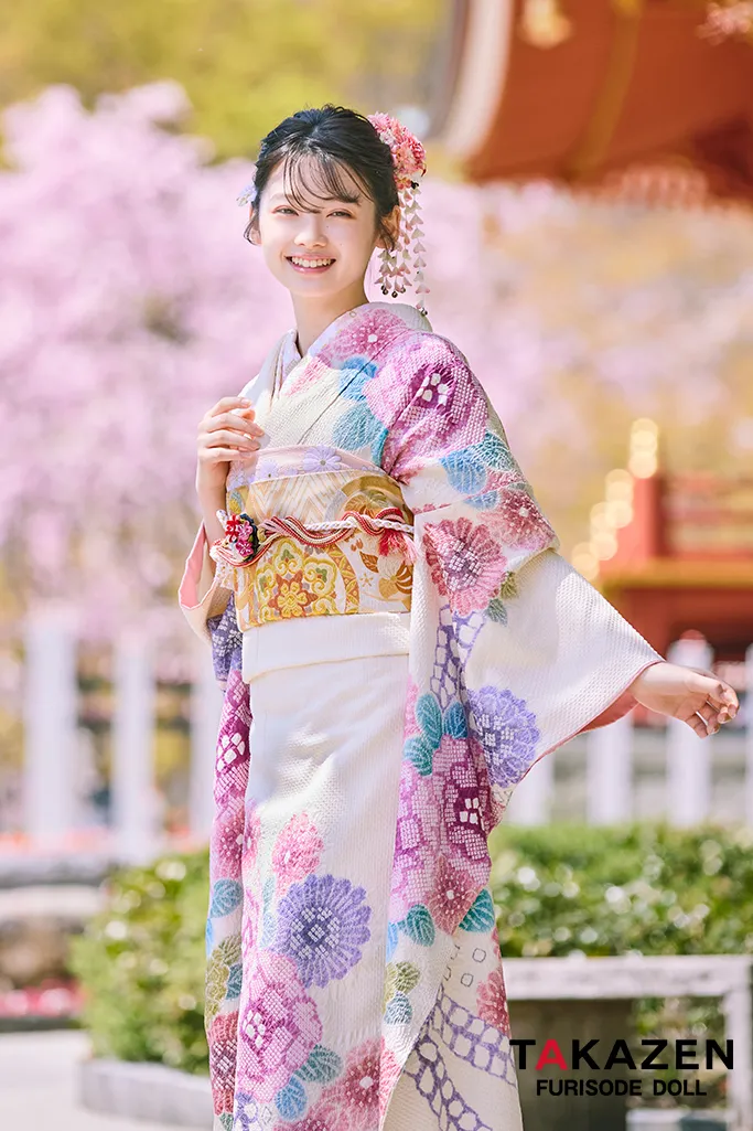 TAKAZENのレンタル振袖 最上級“藤娘きぬたや”　白/ピンク　藤の花　総絞り　高級振袖　百貨店価格振袖表地単品100万円　南琴奈【通販可】LB32