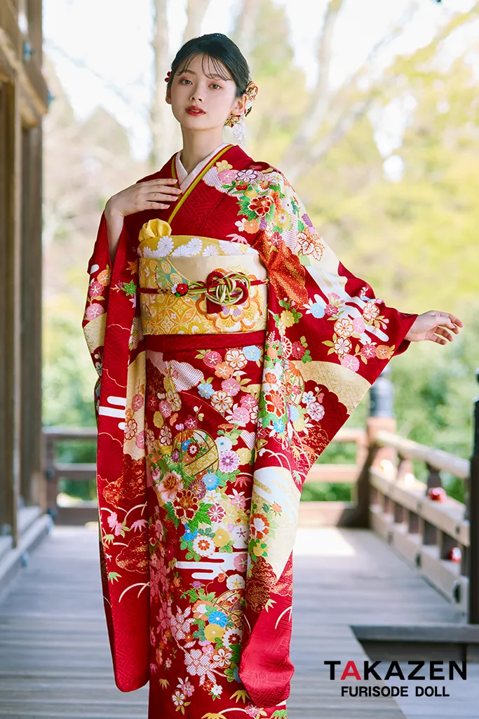 TAKAZENのレンタル振袖 プレミアム古典　赤　吉澤織物/最高級金彩手描友禅　柄小さめ　高級振袖　清楚　南琴奈【通販可】LB36