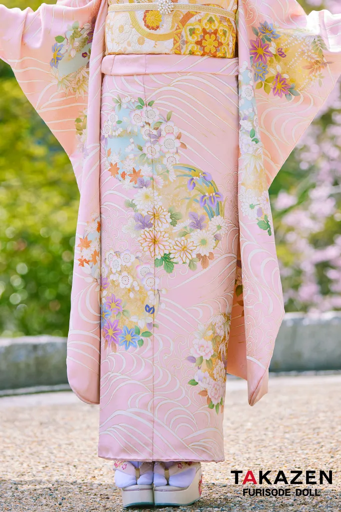 TAKAZENのレンタル振袖 プレミアム古典　ピンク/淡い色　吉澤織物/最高級手描友禅　吉祥文様/流水模様　高級振袖　はんなり　着物　南琴奈【通販可】LB37