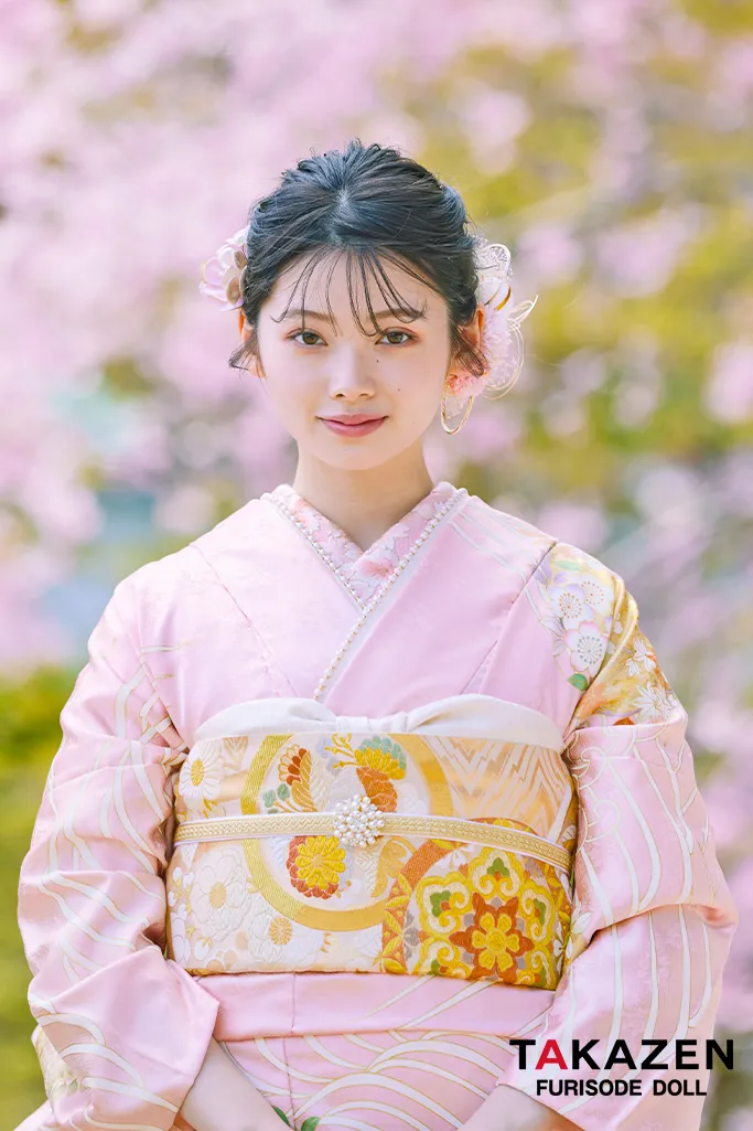 TAKAZENのレンタル振袖 プレミアム古典 ピンク/淡い色 吉澤織物/最高級手描友禅 吉祥文様/流水模様 高級振袖 はんなり 着物 南琴奈【通販可】LB37