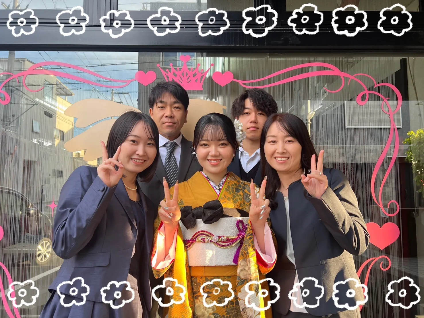 振袖 レンタル 奈良 ヴィンテージスタイル からし/黒 牡丹柄 ノスタルジック 個性的振袖 人気 アンティーク調 ブーツスタイル