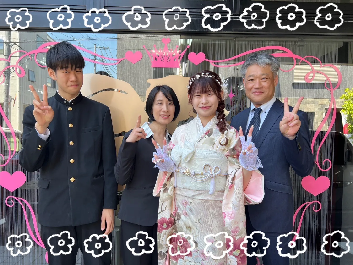 振袖 レンタル 奈良 くすみカラーガーリー 白/ピンク/淡色 椿柄 かわいい リボン小物コーデ トレンド 香音ちゃん