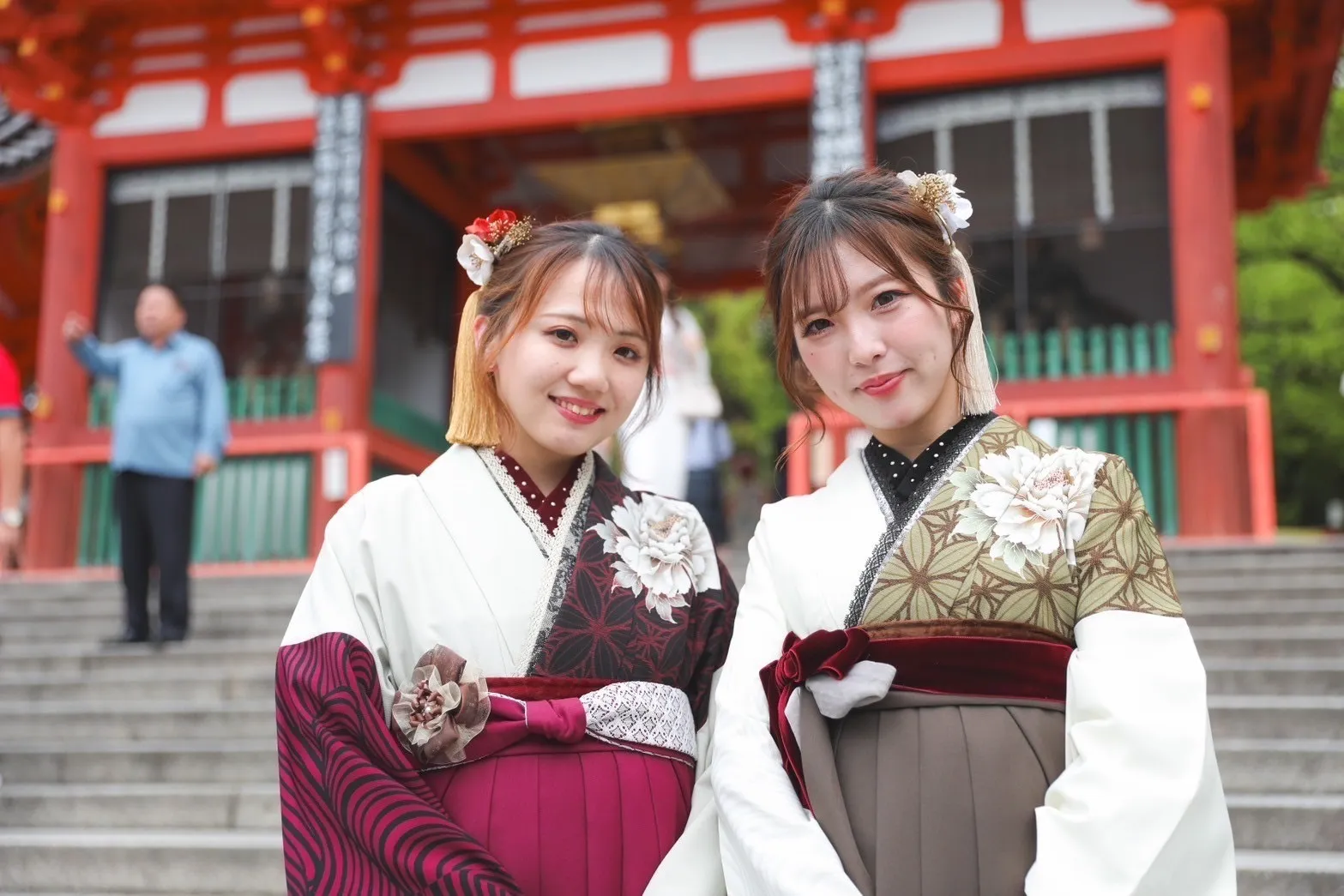 振袖レンタル 奈良 橿原 かわいい おしゃれ 個性派 かわいい かっこいい くすみ イマドキ 袴 かわいい袴