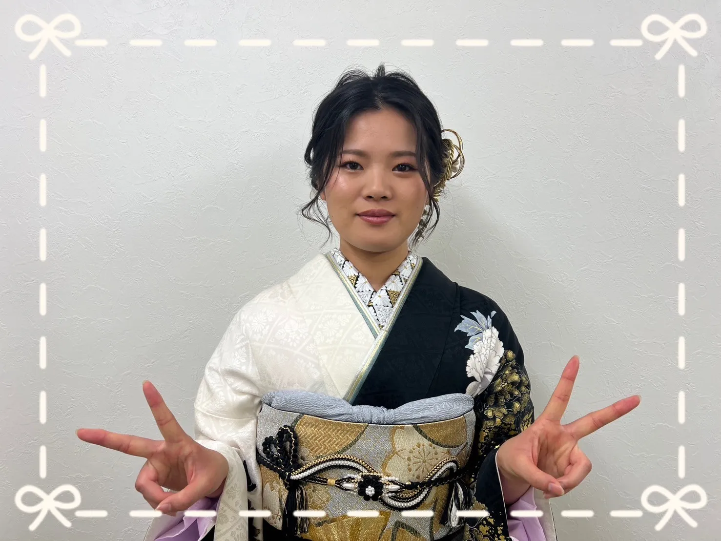 振袖 レンタル 奈良 前撮り ヴィンテージスタイル おしゃれ アンティーク 孔雀柄 白 黒