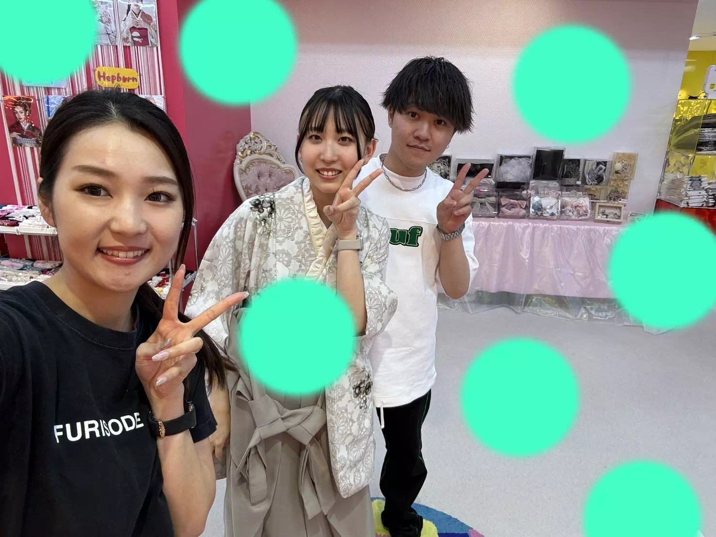 TAKAZEN神戸店　袴レンタル　くすみ　かわいい　被らない　フリル　イマドキ