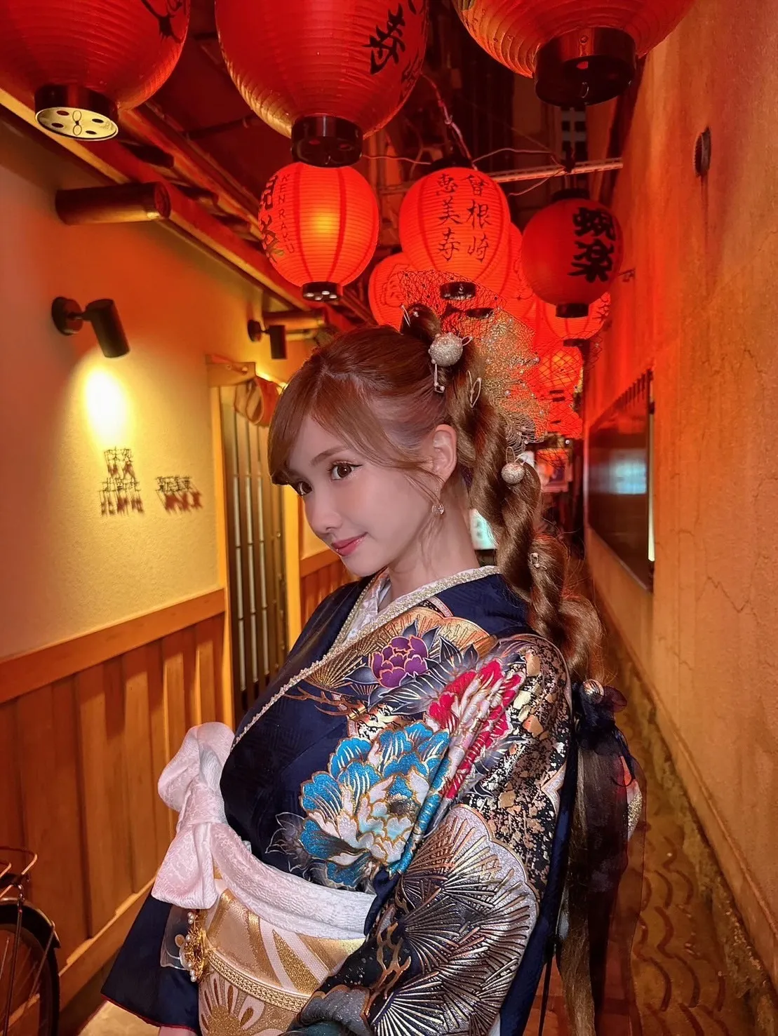 振袖　レンタル　可愛い　おしゃれ　かっこいい　イマドキ　くすみ　写真　妹割　ひめか　エース　キャバ嬢　北新地