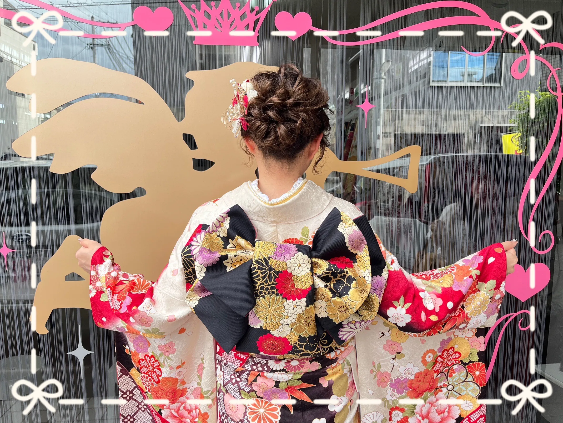 振袖 前撮り撮影会 可愛い おしゃれ 正統派古典 赤/黒/白 御所車柄/牡丹柄 人気 上品 可愛い 伝統的古典 最高級金彩刺繍絞り友禅 IKKO