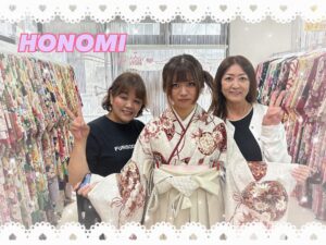 袴　レンタル　奈良　JAPANSTYLE×中村里砂ブランド袴　くすみカラー古典　アイボリー　サクラ柄　上品　和柄　綺麗
