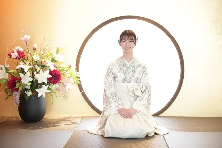 成人式 前撮り 梅田 袴 くすみカラー かわいい イマドキ 淡色 古典 タカゼン 撮影