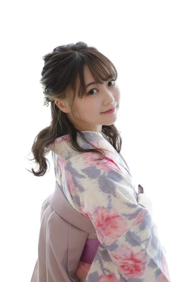 成人式 前撮り 梅田 袴 くすみカラー かわいい イマドキ 淡色 古典 タカゼン 撮影