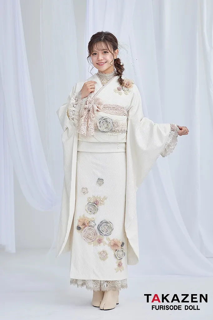TAKAZENのレンタル振袖 ヘップバーンミニョン　白/ホワイト　立体花付き　ジャガード生地　フレンチガーリー　レースインナーコーデ　足袋ブーツ【通販可】G64
