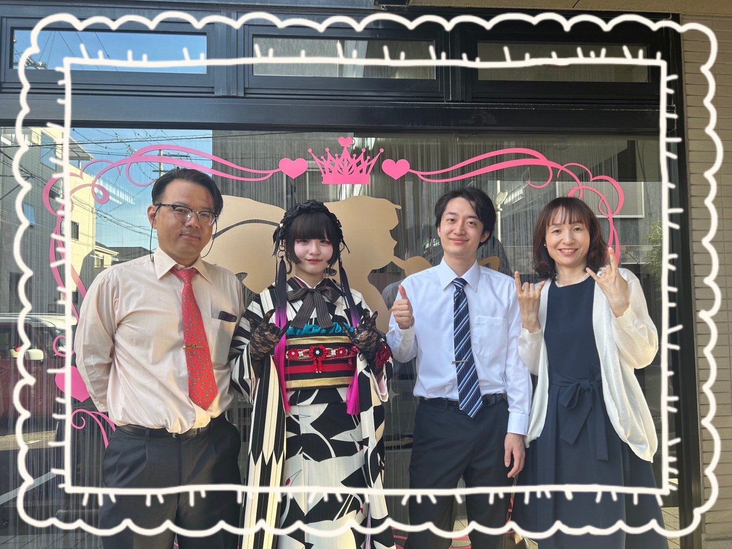 成人式 振袖 前撮り撮影会 格安レトロ 黒/白/モノトーン 鶴柄 人気 個性的 おしゃれ レトロモダン振袖 目立つ 被らない 片身替わり