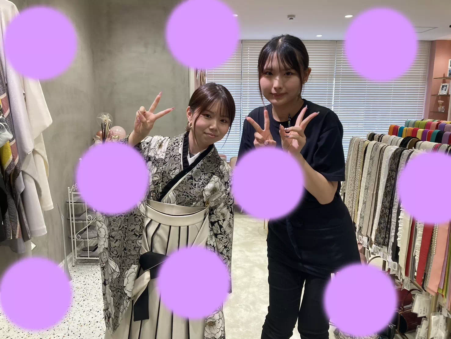 【TAKAZEN姫路店】♡18日 今どき可愛い!大人っぽくておしゃれな白×黒のくすみ系袴コーデの姫ちゃん♡