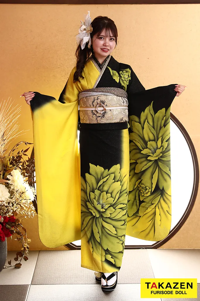 TAKAZENのレンタル振袖 格安クール系　黒/黄色　牡丹柄　ワンポイント　シンプル　かっこいい　ギャル【通販可】YK250