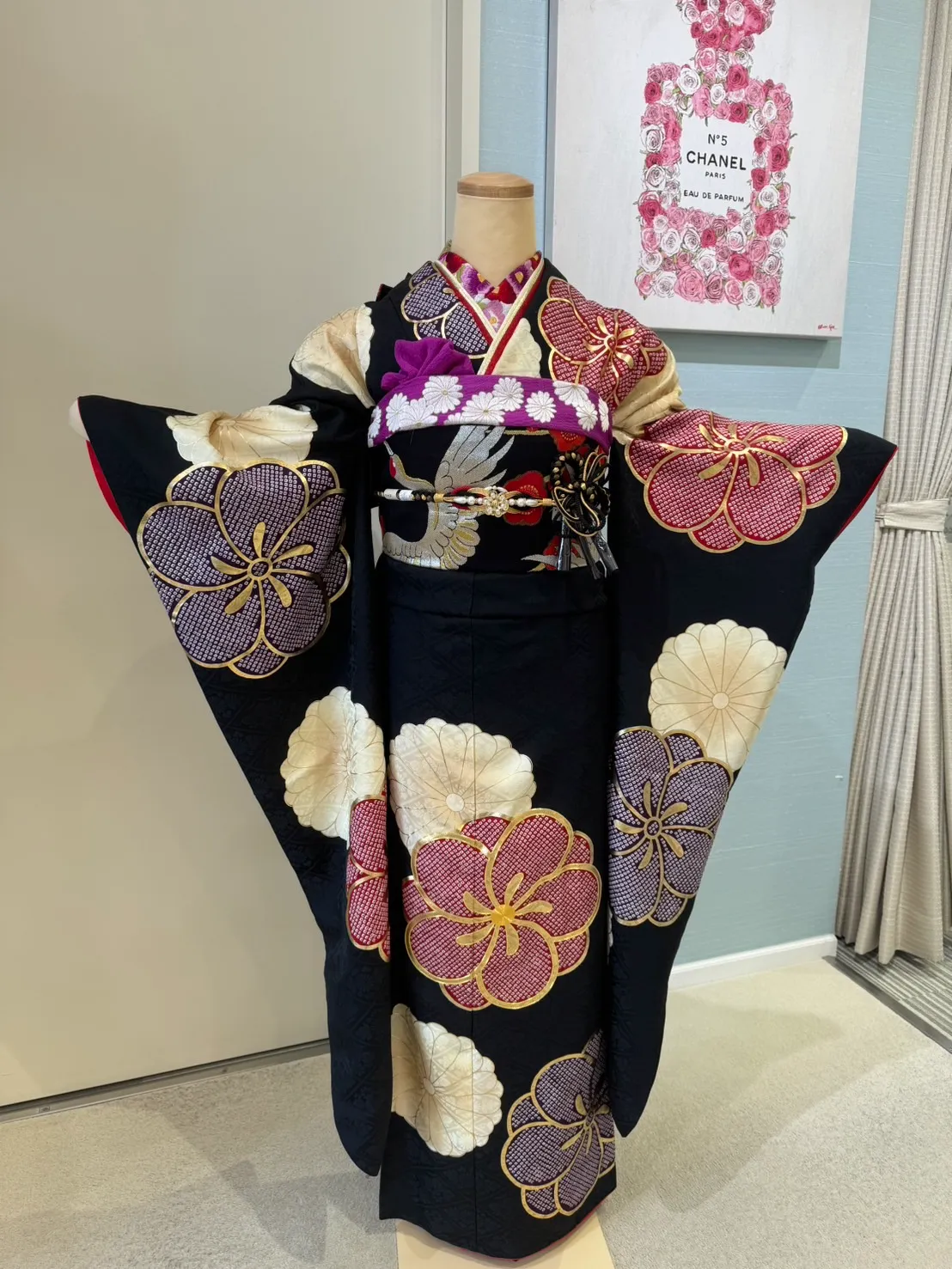 TAKAZEN　タカゼン　古典振袖　古典柄　大柄振袖　黒　かっこいい