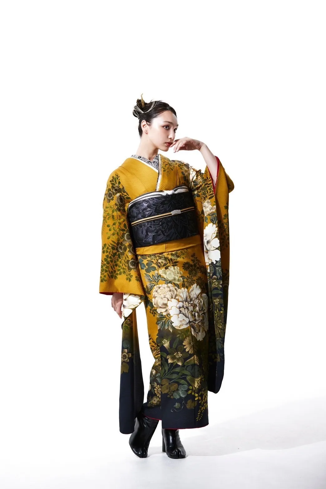 振袖レンタル 奈良 橿原 かわいい おしゃれ 個性派 かわいい かっこいい くすみ イマドキ