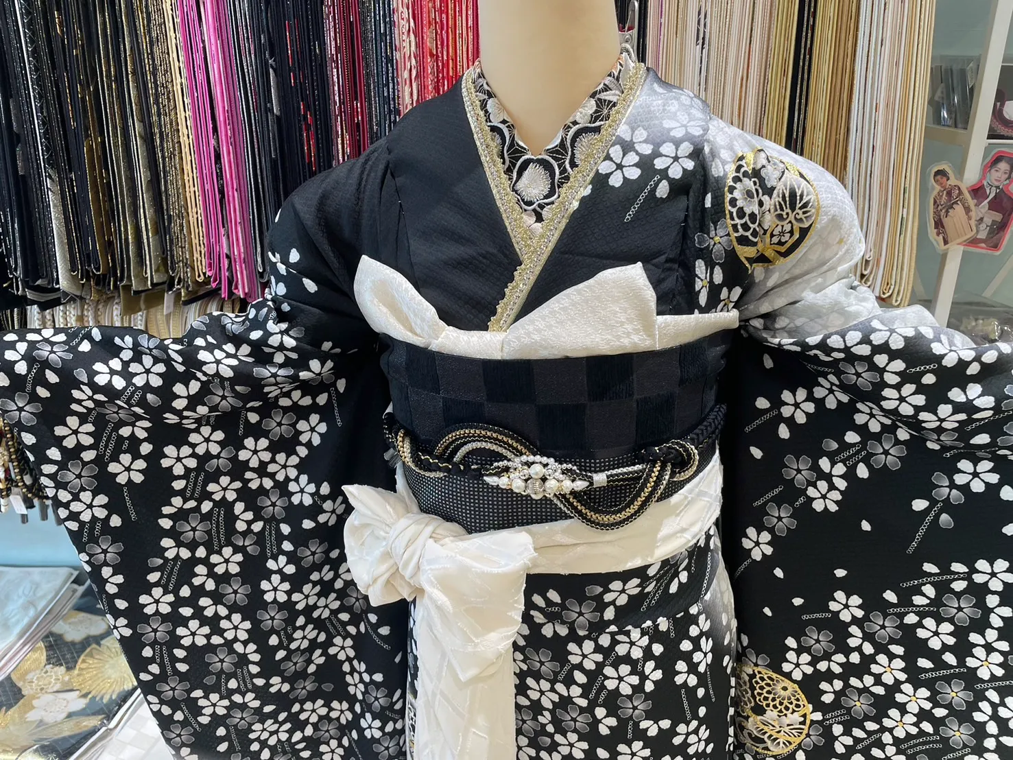 成人式　振袖レンタル　TAKAZEN堺店　ヴィンテージ　黒　しごき