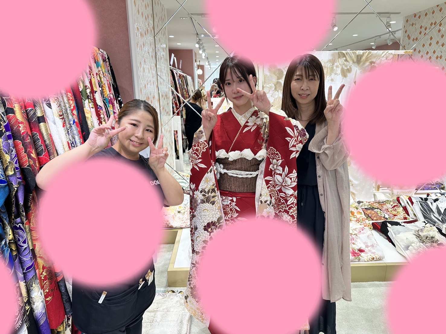 【TAKAZEN姫路店】♡18日 上品な赤の正統派古典でイマドキコーデが可愛い2027年成人の姫路市姫ちゃん♡