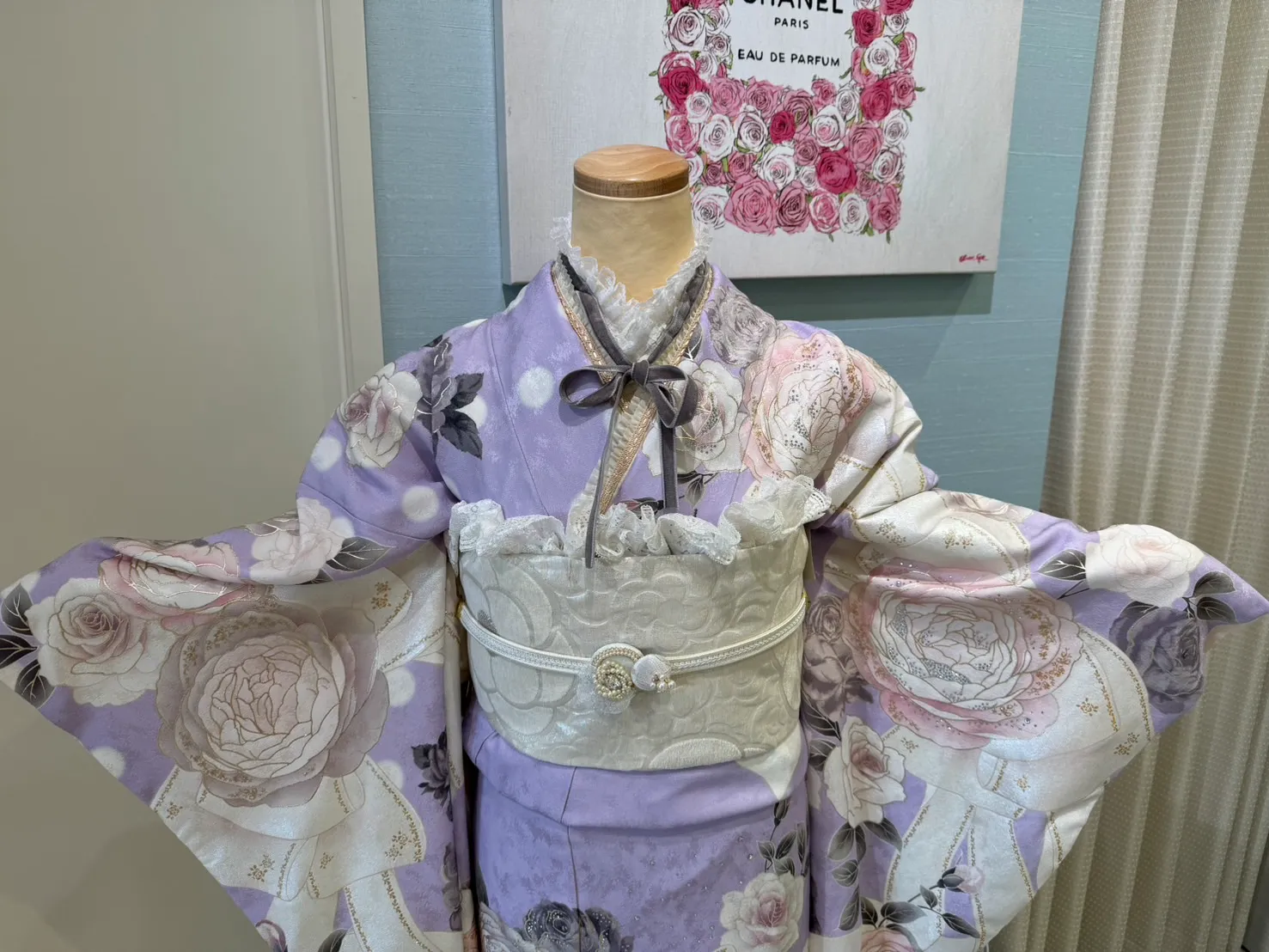TAKAZEN　タカゼン　成人式振袖　振袖レンタル　TAKAZENオリジナル　ヘップバーン　紫　キラキラ　洋風　薔薇　リボン