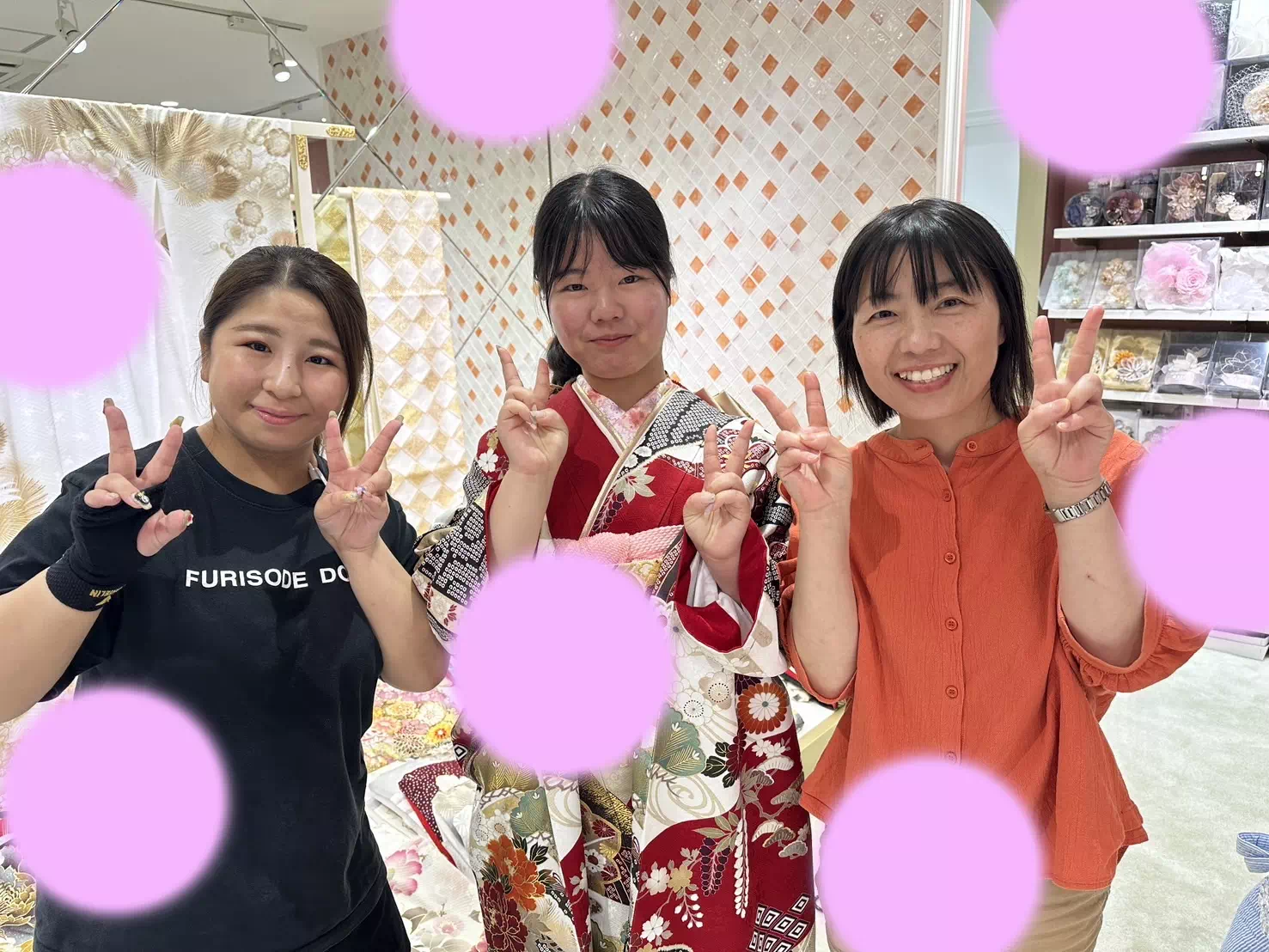 【TAKAZEN姫路店】♡16日 2026年の 姫路市成人式の赤の正統派古典のおしゃれでかわいい振袖姫ちゃん♡