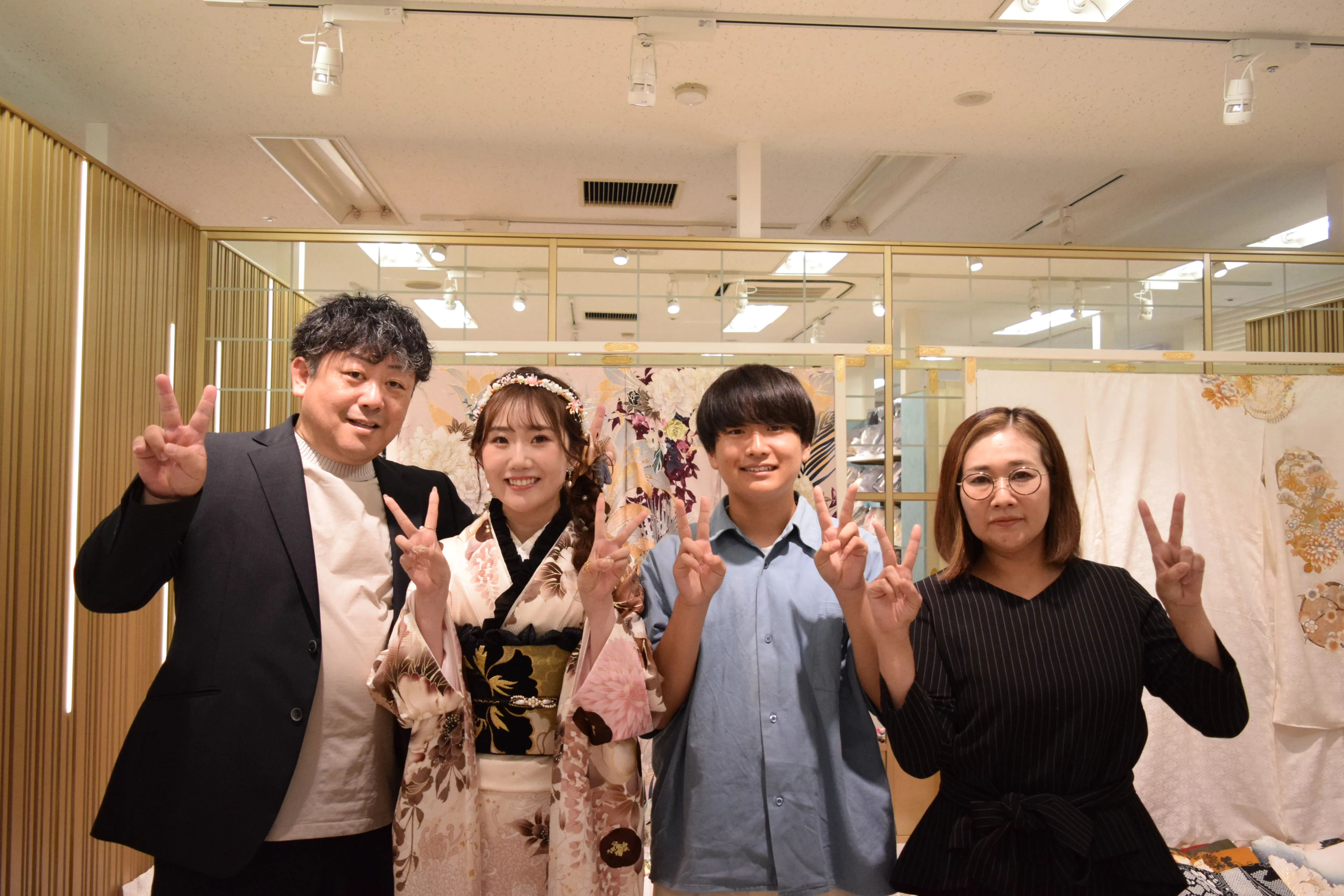 前撮り　振袖　撮影会 振袖レンタル