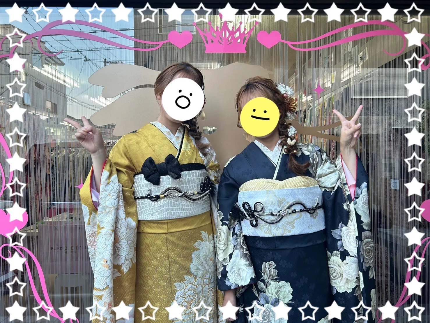 成人式 振袖 前撮り撮影会 くすみカラーガーリー 紺色/ネイビー/グレー 薔薇柄 おしゃれ かわいい振袖 レースインナー/ブーツコーデ 香音ちゃん